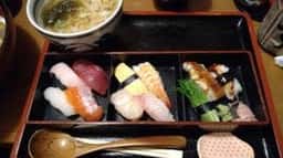 すし広