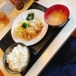 ラーメン&一杯屋 万笑