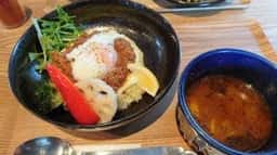 ほぼ月食堂