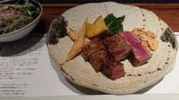 青山 牛彩
