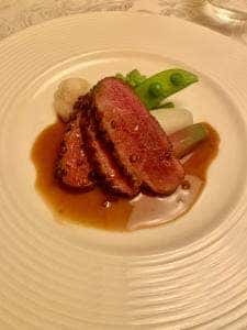 DINING 六区