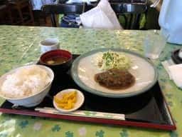 とんかつ かつ屋