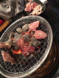 ホルモン商事寅や