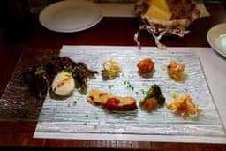 オステリア伊和