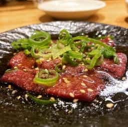 炭火焼肉 千成屋