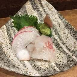 炭火焼きとりとお酒 はち