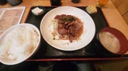 すすきの食堂