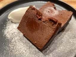 CHOCOLATE BANK
