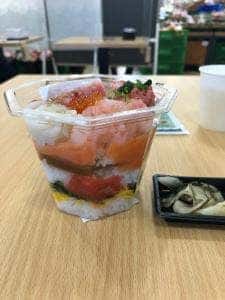 おさかな丼屋とと丸