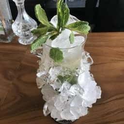 The Arty's bar