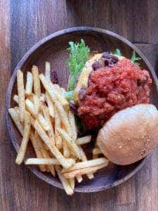 UPPER YARD 青島店