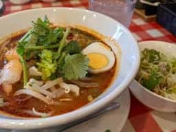 タイ屋台ごはん Na Tun Ten