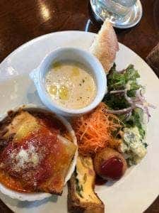 CAFE ET CUISINE A TABLE