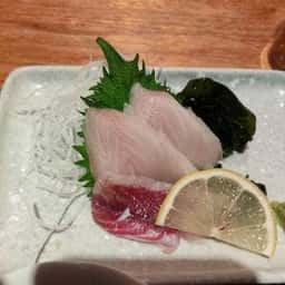 謳歌屋仁作