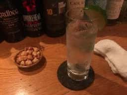 ショットバー モーリー