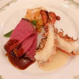 S.S.コロンビア・ダイニングルーム