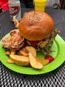 エヌオーエヌハンバーガーカフェ