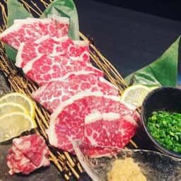 美食 悠太郎