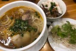 ベトナム料理 ノンラー