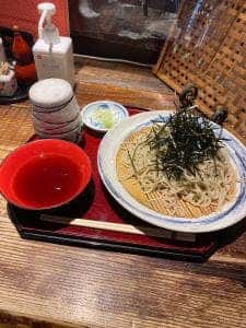 山茂登