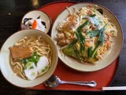 鶴小 壺川店