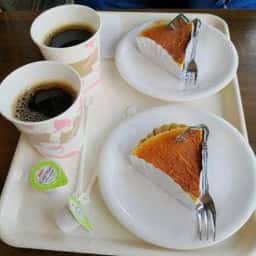 河口湖チーズケーキガーデン