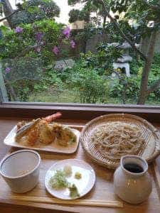 蕎麦屋朱雀