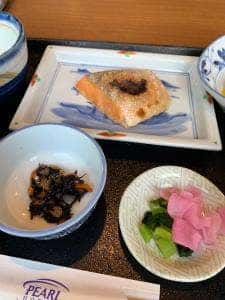 レストラン ようらく
