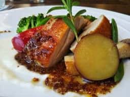 ハーブガーデンカフェ 光の穂