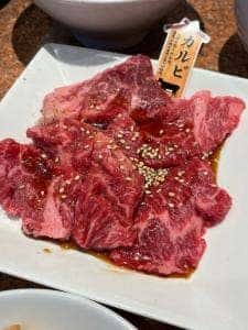 炭火焼肉 食いしんぼう