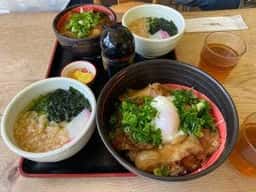 へんぽこ茶屋