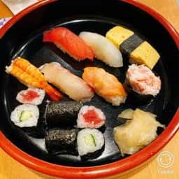 鮨処 魚周