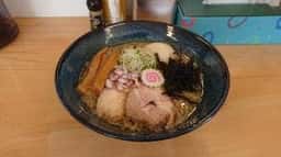 らぁ麺 トイロ