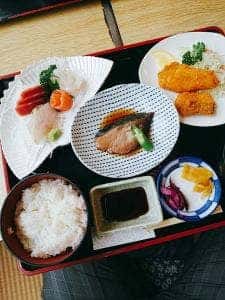お食事処 魚勢 鱚や