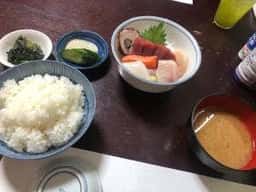 お食事処 味館