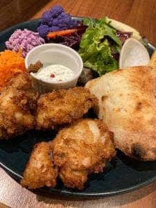 Mother Moon Cafe 六甲店