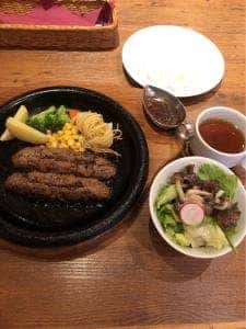 グリル アラベル 横浜本店