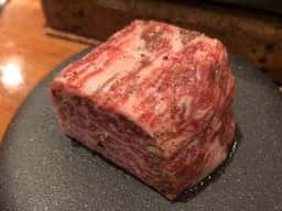 焼肉ワインバル OYAKATA