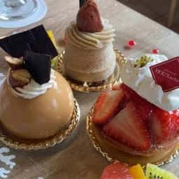 パティスリー ウ アルブル 和歌山店