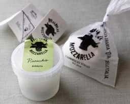 MuMu MOZZARELLA 東京モッツアレラ工房 神宮前店