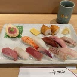 鮨 青山