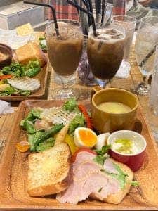 チーズと生はちみつ BeNe キュエル姫路店