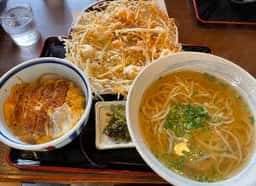 練り込みうどん権