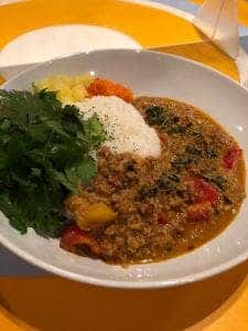 カラスマカリー