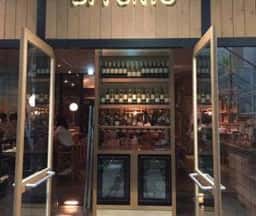 ワインの酒場。ディプント 川崎店
