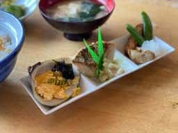 つちや仕出し店
