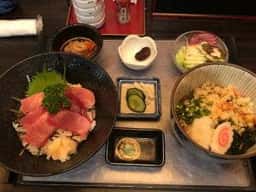 ゆるりや