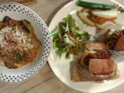 16's kitchen 長里屋