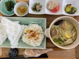 食堂 もちやかた