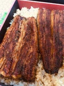 ぬりや 泉町大通り